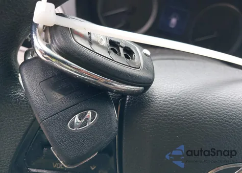 2017 Hyundai Sonata Se z USA, uszkodzony, nr VIN 5NPE24AF5HH492940